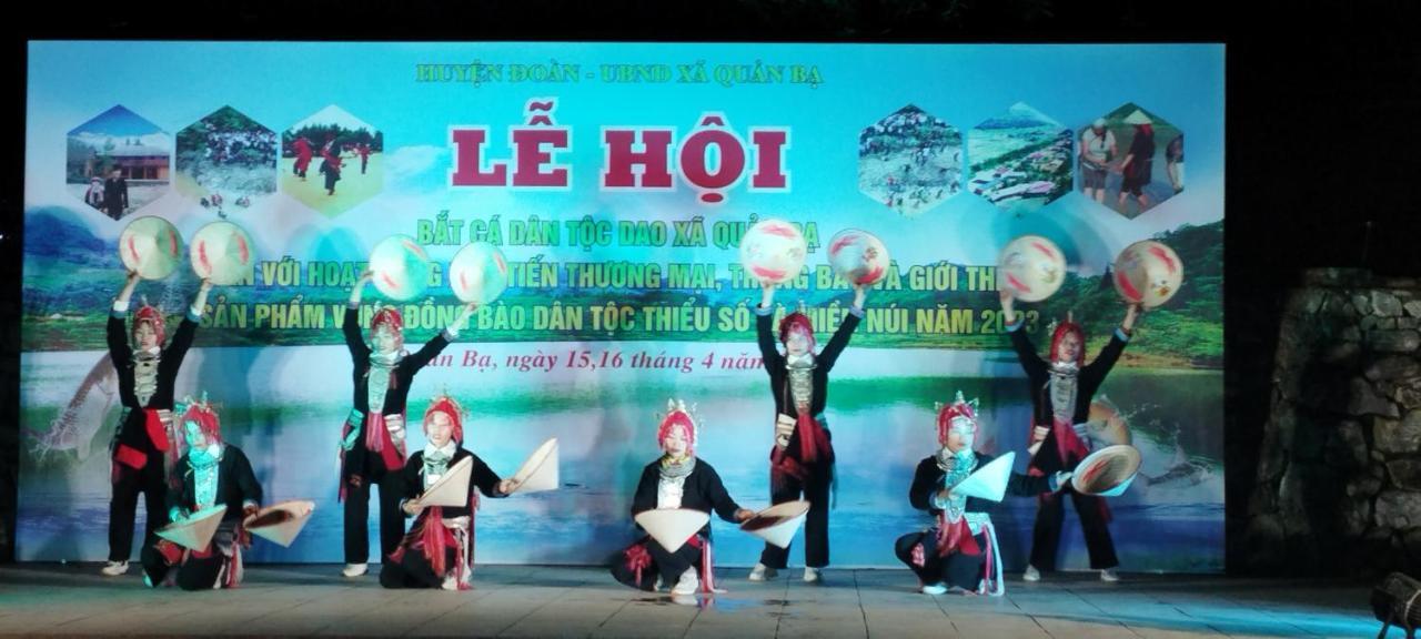 Huy Man Homestay ハザン エクステリア 写真